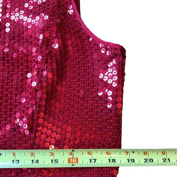 liz Claiborne Red Sequinned Sleeveless Top EUC - Picture 7 of 12